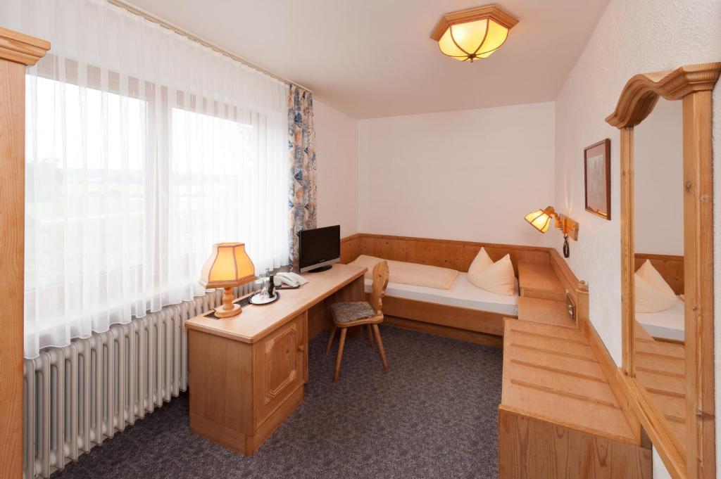 Sindersdorfer Hof Hotel Hilpoltstein Room photo